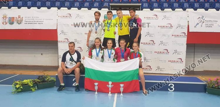 Таня Иванова в тандем с Гергана Павлова вдигнаха купата на Балканиадата по бадминтон