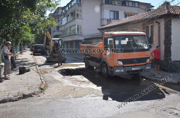 Част от Хасково без вода заради ВиК авария