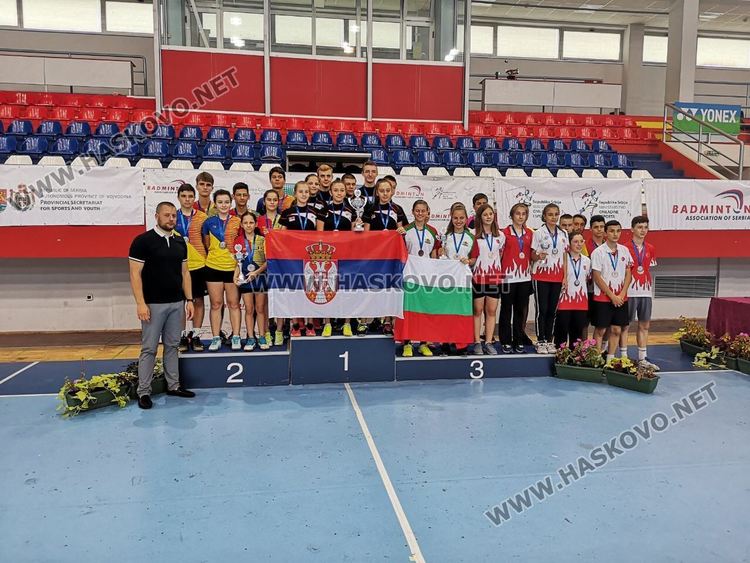 Таня Иванова в тандем с Гергана Павлова вдигнаха купата на Балканиадата по бадминтон