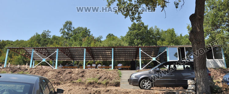 Чеверме и курбан в Тракиец за освещаването на новия заслон край аязмото