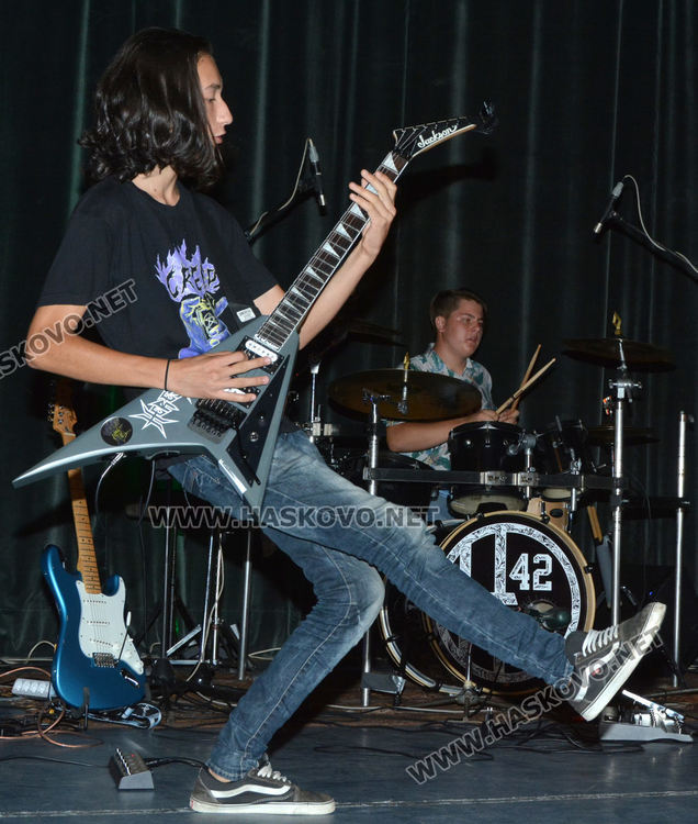 Дария Боева, Ива Димова и „Creep“ са №1 в Младежкия поп-рок фест в Хасково