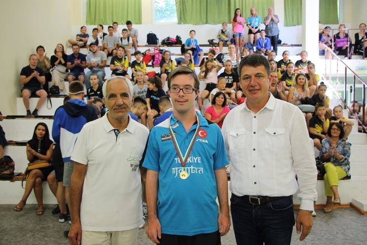 Турнирът по тенис на маса в памет на Джофи събра в Ардино над 60 състезатели от три балкански страни