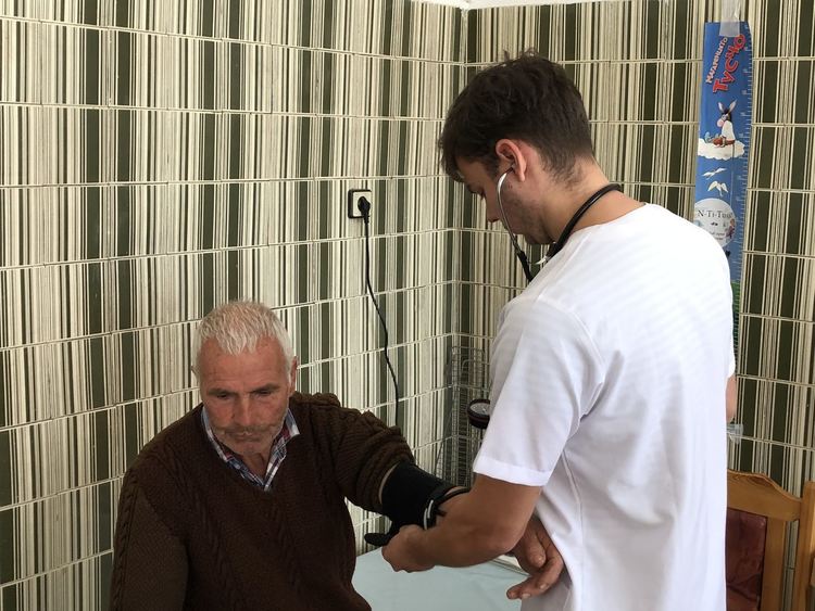 Започват безплатни медицински прегледи за възрастни хора в 25 селища по програма „Забавно лято, грижовна есен”