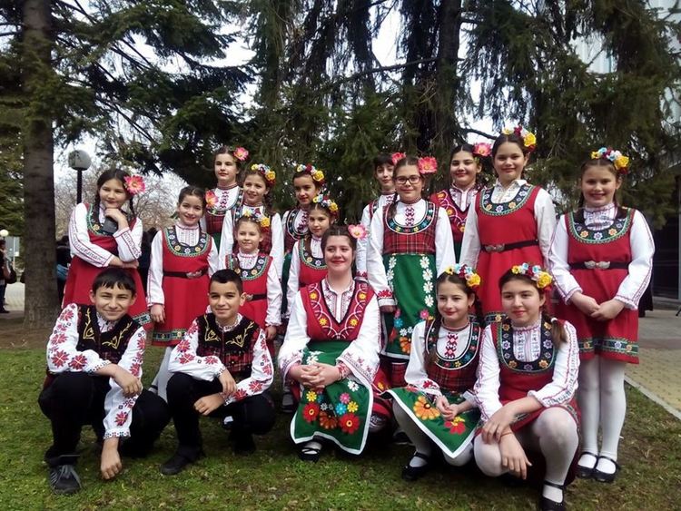 Три нови школи за извънкласни дейности открива ОП "Детски и младежки център" 