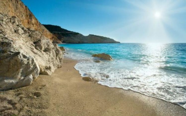 Жега във вторник