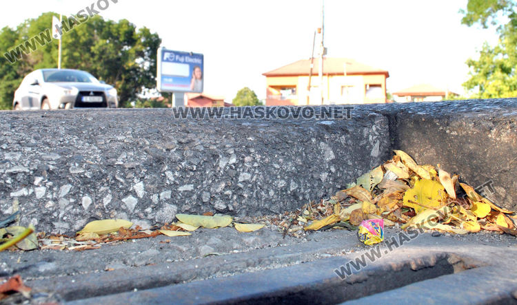 Хасковлии: Коли и велосипеди се разбиват в шахти без капаци по Кърджалийска