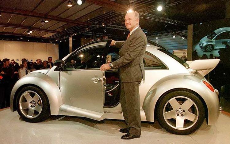 Почина Фердинанд Пийх, патриархът на Porshe, който превърна Volksvagen в световен гигант