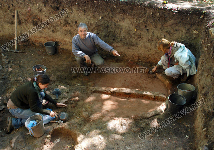 Откриха манекенка от Средновековието на Глухите камъни