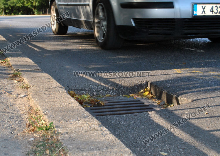 Хасковлии: Коли и велосипеди се разбиват в шахти без капаци по Кърджалийска