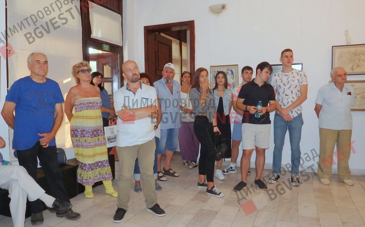 Изложба „Рисунки, графики и технологични експерименти“ на Нерон откриха в Димитровград