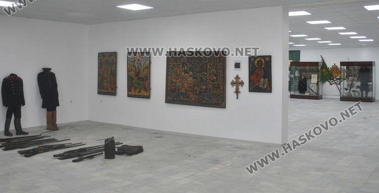 Възродиха зала „Възраждане“ в Хасковския музей, показват реставриран механизма на старата часовникова кула