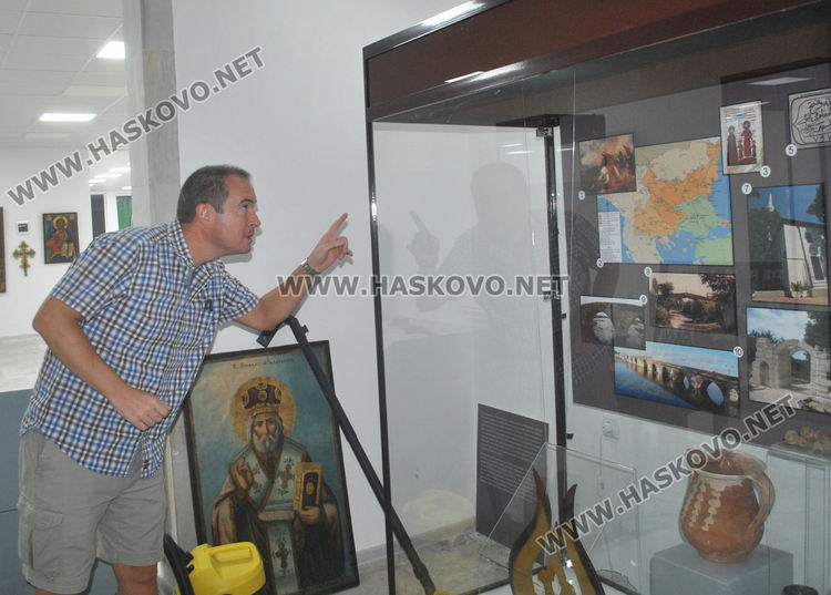 Възродиха зала „Възраждане“ в Хасковския музей, показват реставриран механизма на старата часовникова кула