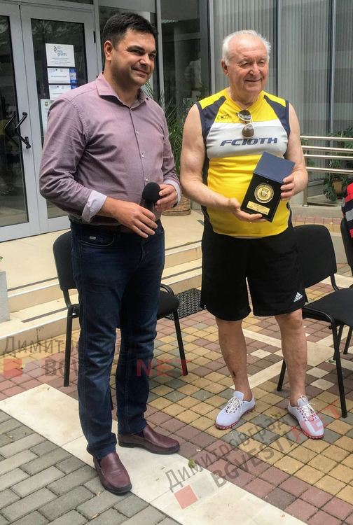 Петър Жеков бе отличен с почетния знак на Димитровград