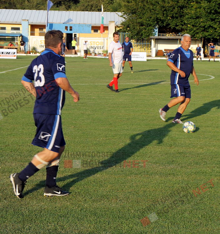 Ветераните на Димитровград и Чирпан примериха сили във футболен мач