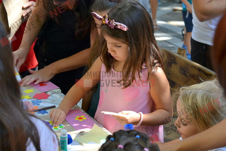 Вълшебна приказка, работилници и торта за малчуганите на Димитровград