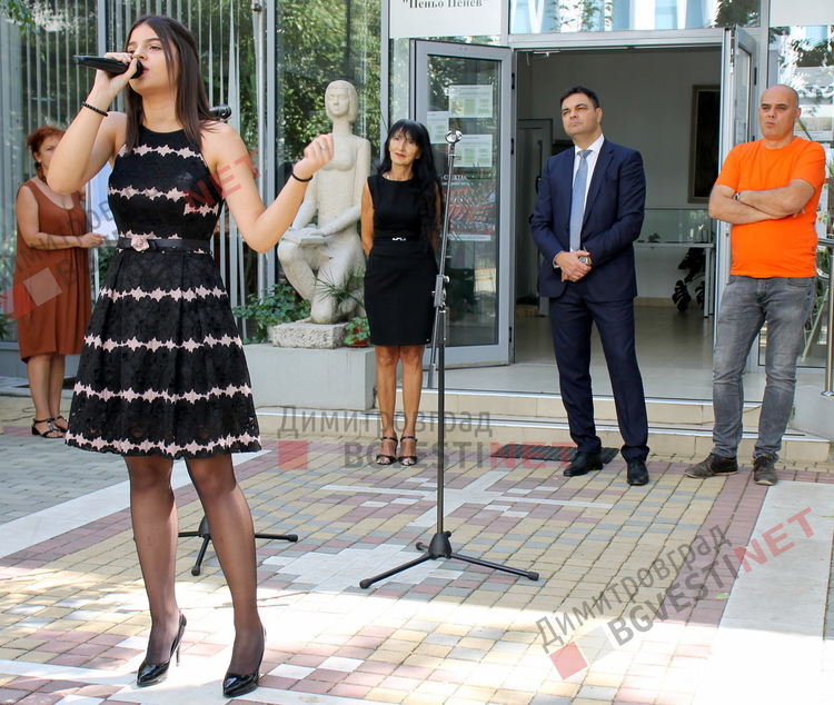 Официално представиха новия календар на Община Димитровград