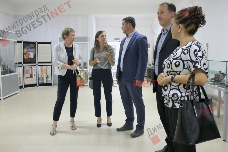 Официално представиха новия календар на Община Димитровград