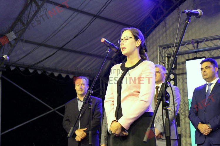 Димитровград отпразнува с уникално шоу 72-рата си годишнина