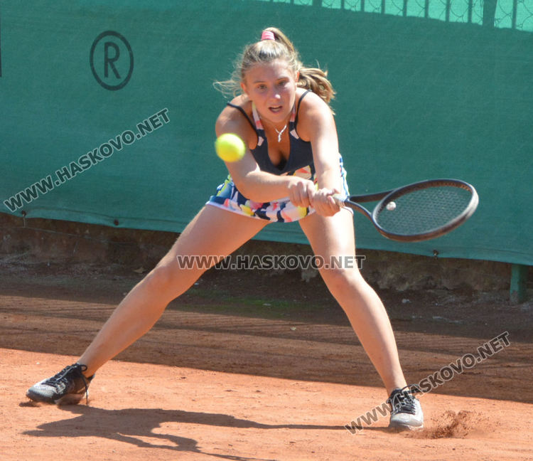 Адриано Дженев се класира на полуфинала на Държавния турнир по тенис в Хасково 