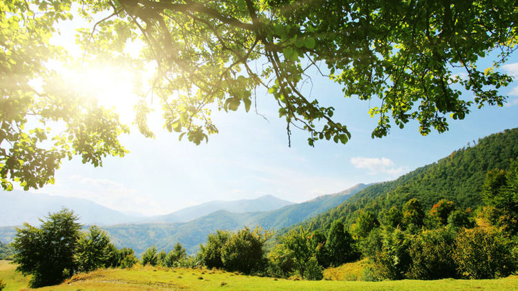 Слънчево и топло с температури до 23 градуса в Смолян