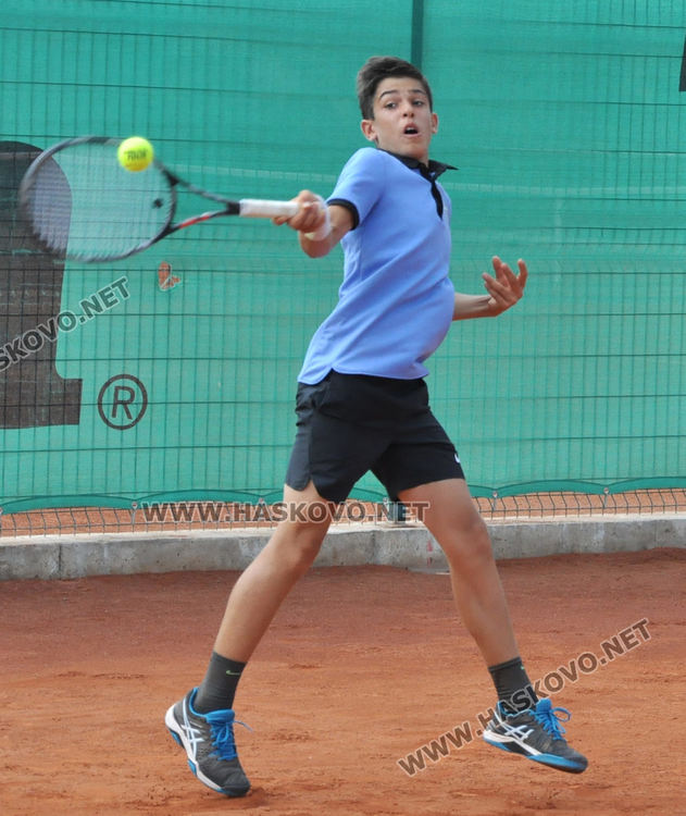 Адриано Дженев спечели титлата на Държавния турнир по тенис в Хасково