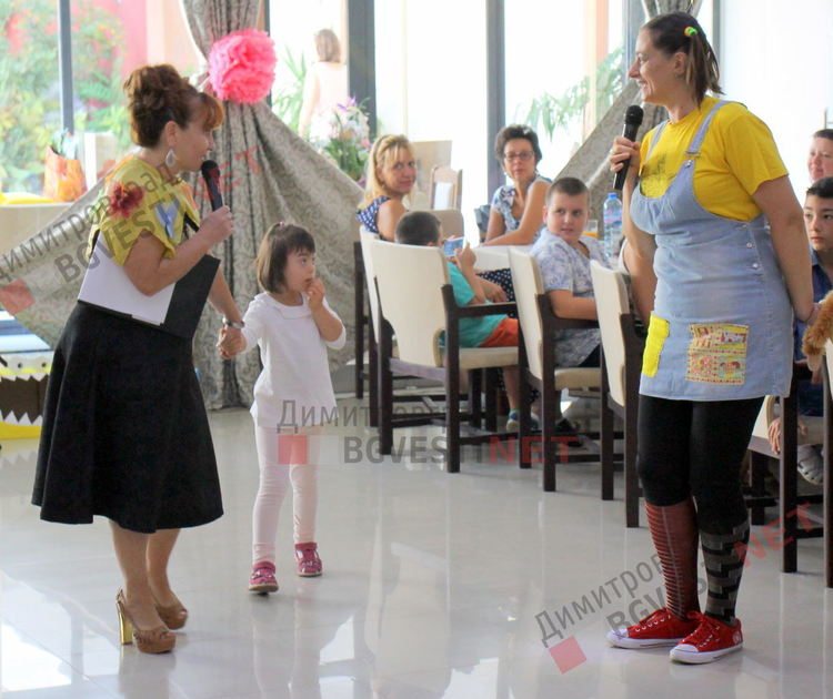 С празник Дневен център за деца с увреждания отбеляза 15 години грижи за децата