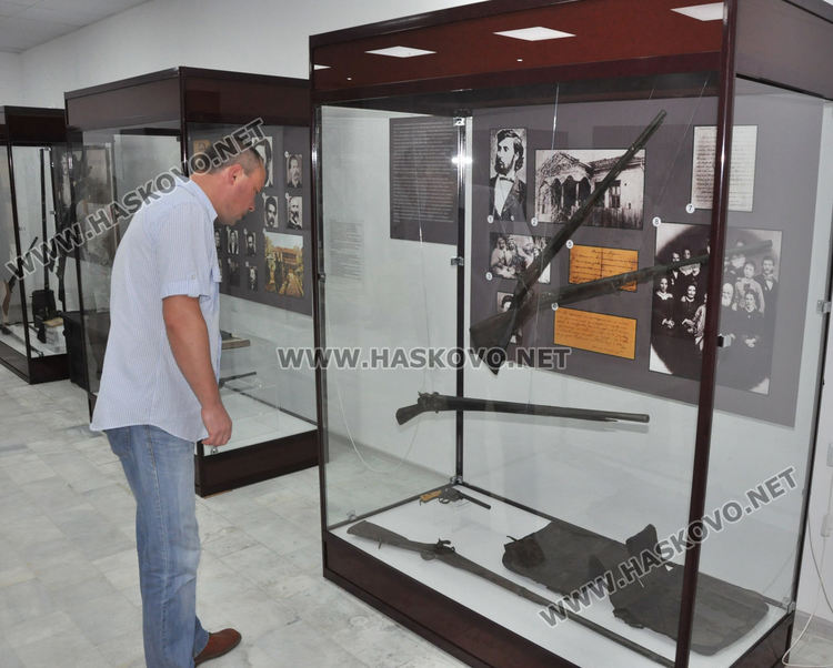 Показаха карта от 1885 г. в обновената зала „Възраждане“