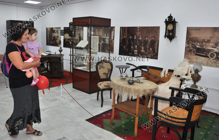 Показаха карта от 1885 г. в обновената зала „Възраждане“