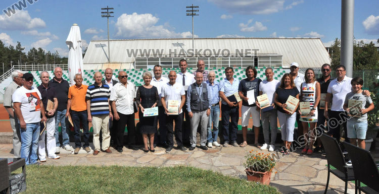 “Почетен знак на Хасково” и грамоти за тенисисти и деятели