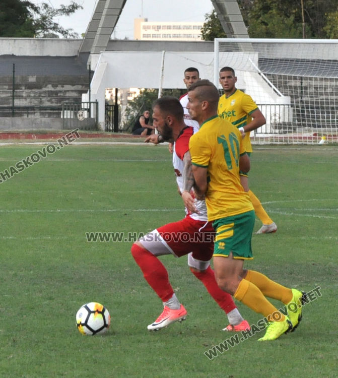 „Хасково” и „Свиленград” записаха равенство на „Ямача”