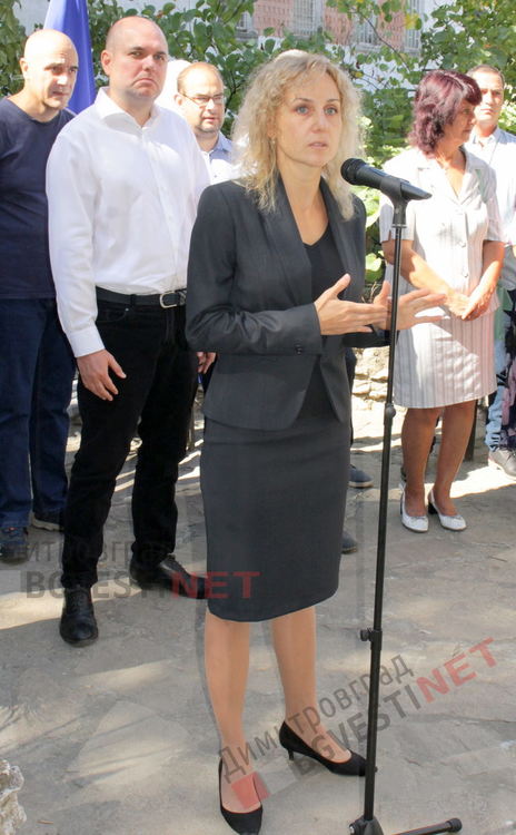 „Демократична България - Обединение“ откриха предизборен щаб в Димитровград