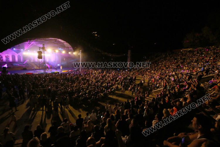 Хиляди аплодираха Васил Найденов в Деня на Хасково /видео/