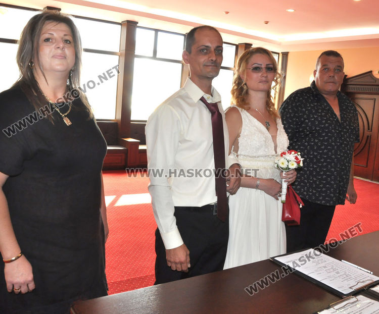 Младоженци избраха деня с трите деветки за заветното „да“