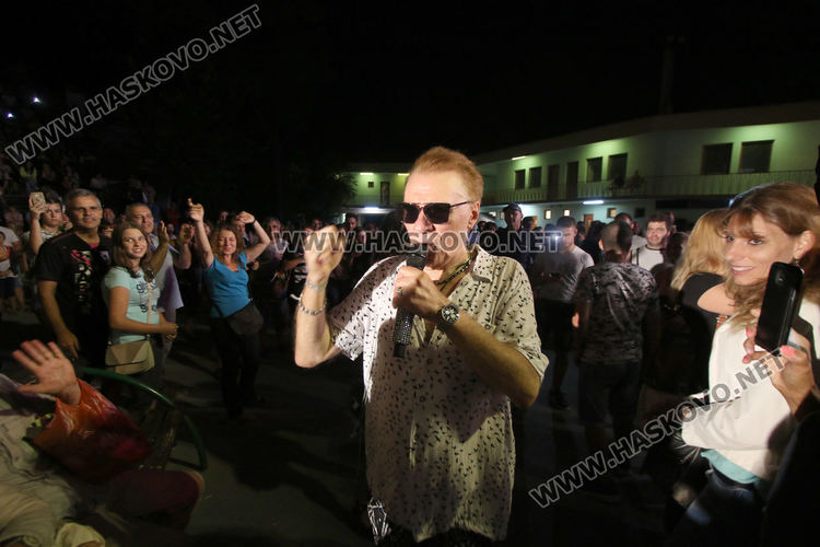 Хиляди аплодираха Васил Найденов в Деня на Хасково /видео/