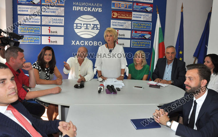 Масларова за кметската надпревара в Хасково: Бомби няма да хвърляме!