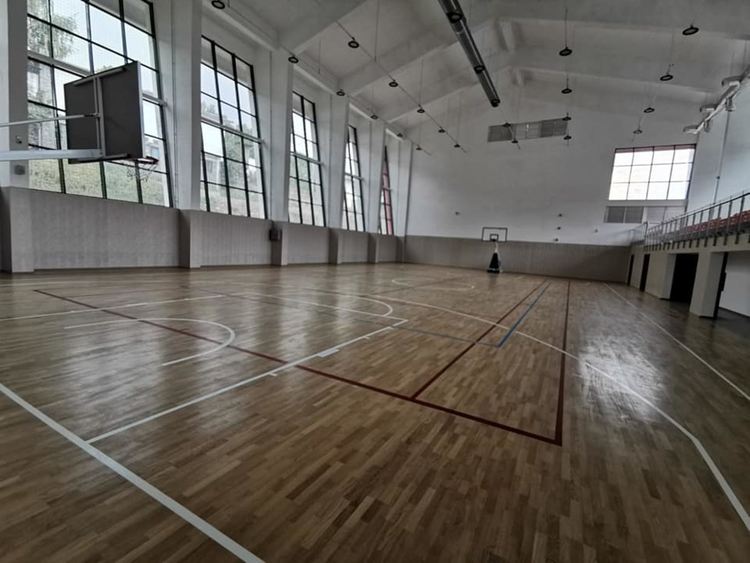 Новата Спортна зала към ПМГ отваря врати за учебната година