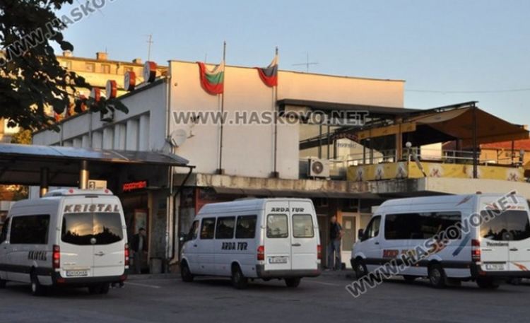 Търсят превозвачи по автобусните линии от Хасково за следващите 10 г. за 7,5 млн. лв. 