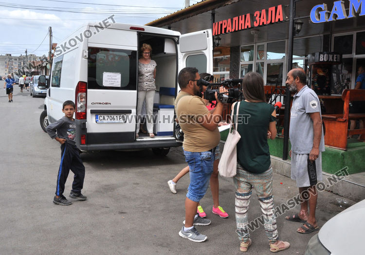 10 се изследваха за СПИН в мобилната лаборатория в "Република"