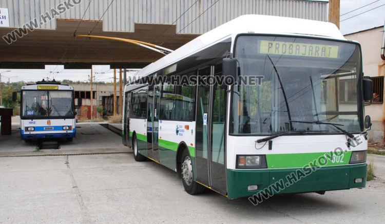 Учениците от Хасково пътуват безплатно в първия учебен ден