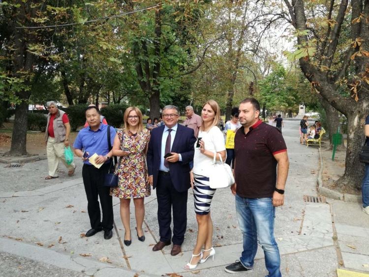 В центъра на Първомай вече има безплатен за всички WiFi