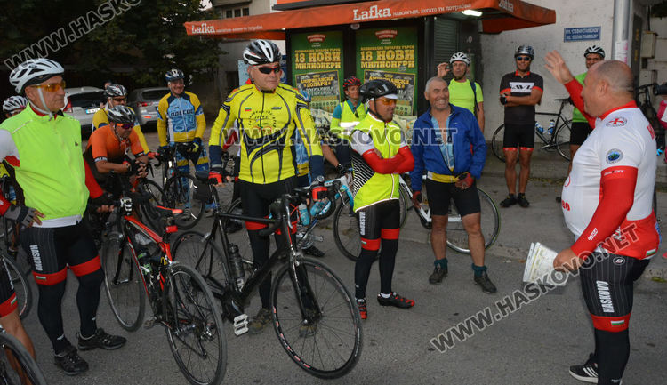 Велосипедистка от Германия минава 208 км. „бревет”  трасе  