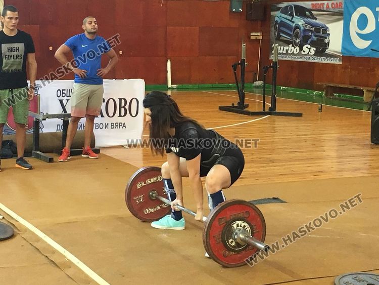 Тежкоатлети от цялата страна на финала на Държавното в Хасково