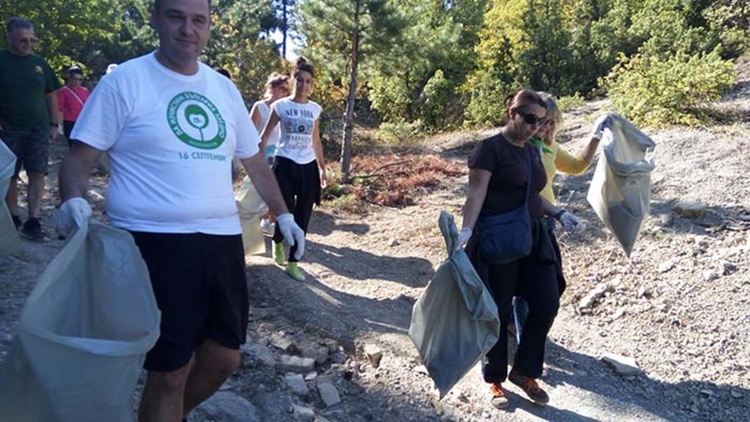 Никола Чанев призовава кърджалийци, заедно да чистят днес парк "Простор"