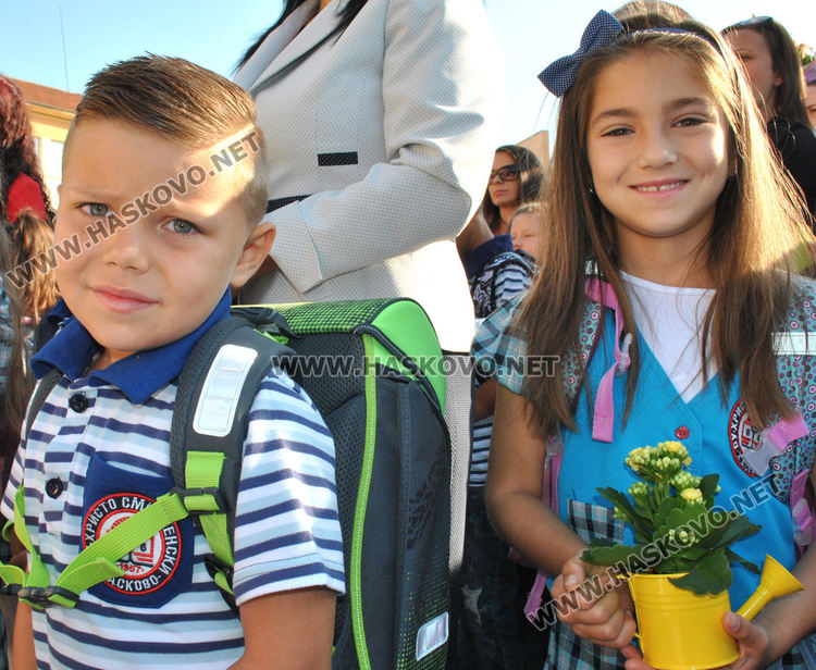 Втори първи звънец би за учителката Мариета Милкова