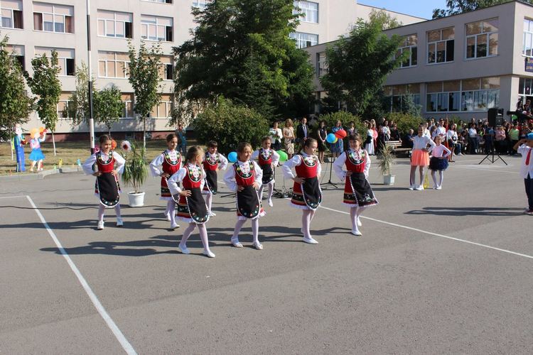 Снимки: Фейсбук