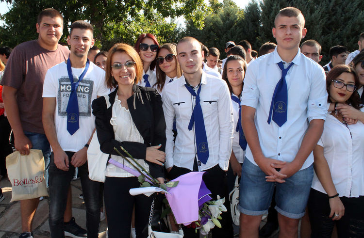 Две гимназии в Хасково посрещнаха осмокласници в нови професии