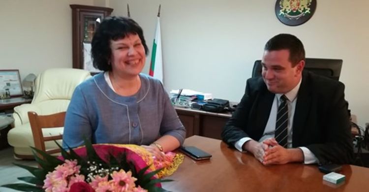 Таня Михайлова при Никола Чанев