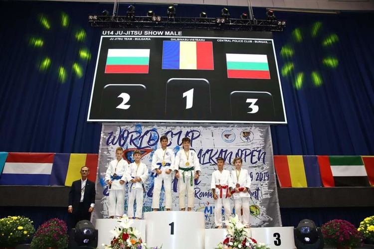 С медали от световното по джу-джицу се завърнаха димитровградските състезатели