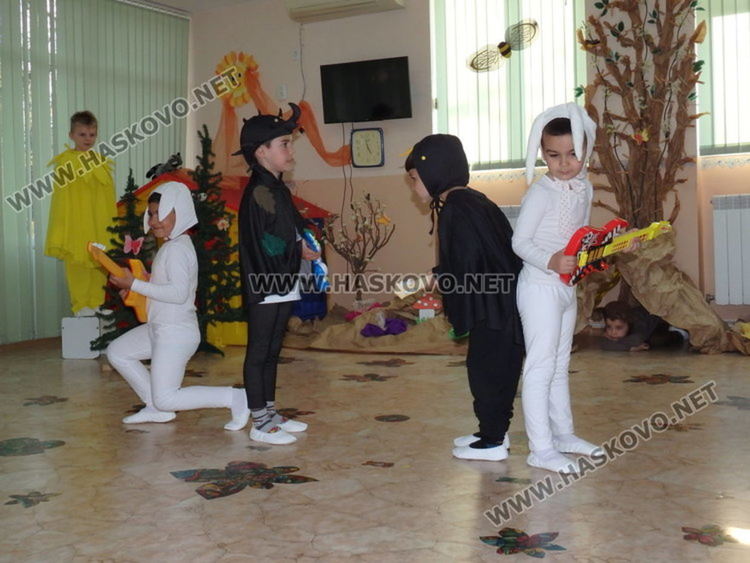  Търсят медсестра за детската градина в кв.Марийно