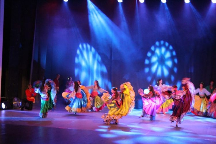 „От табора към небето” на сцената в Първомай